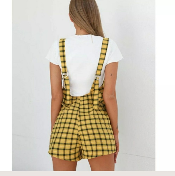 SOLD 💛Short jumpsuit💛 - Picture 2 of 5